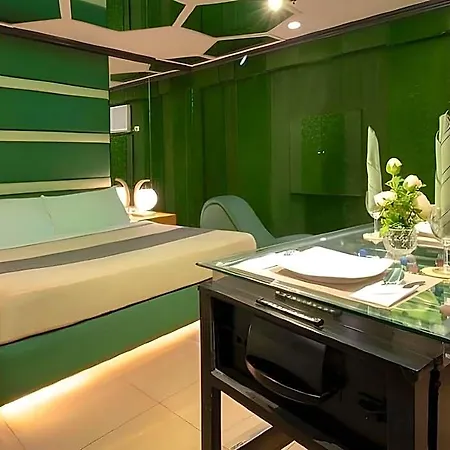 Victoria Court Las Pinas