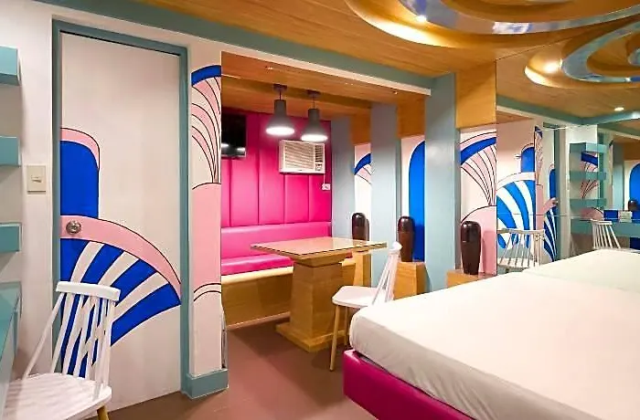 Victoria Court Pinas 3*