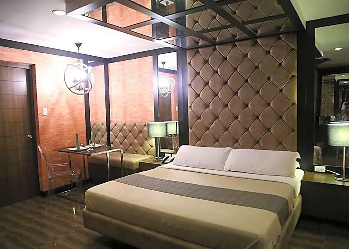 Victoria Court Pinas 3* Manila