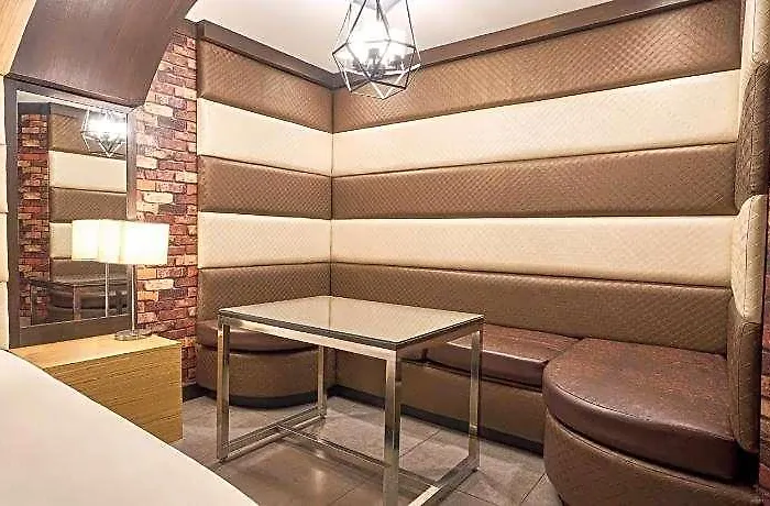 Hotel Victoria Court Pinas Manila
